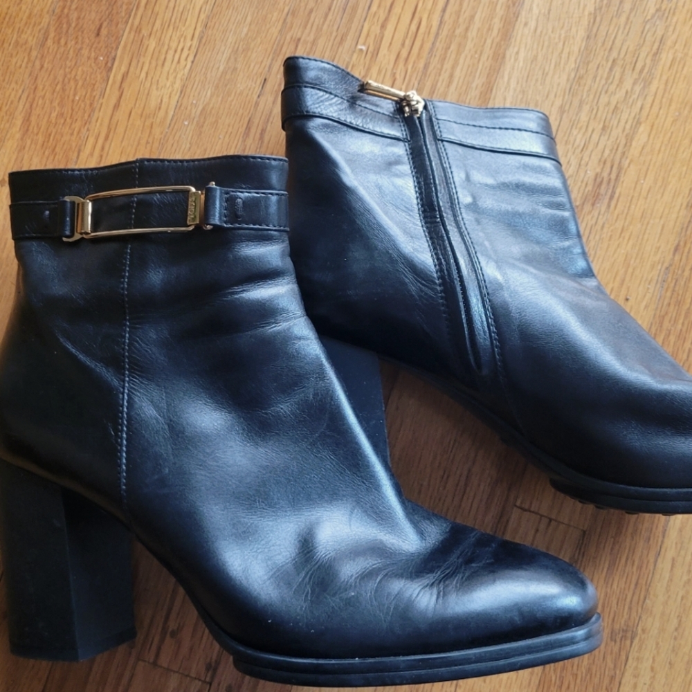 Tod's ankle boots size 9/10